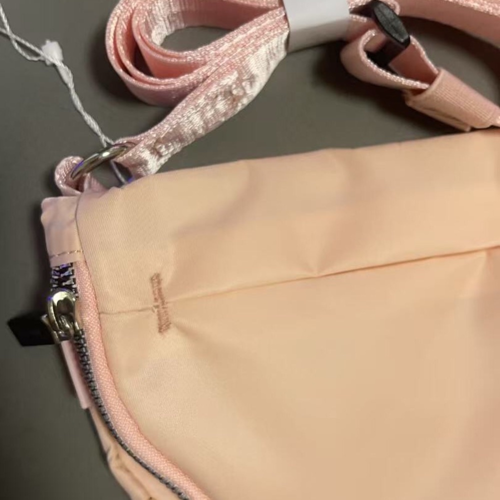 lululemon athletica Blush Pink Crossbody Bag - Picture 3 of 6